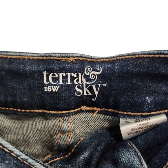 Terra & Sky Cropped Distressed High Rise Jeans Size 16W - Picture 5 of 5